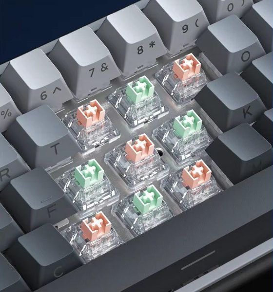 Игровая клавиатура беспроводная Onikuma, RGB подсветка, Bluetooth и USB адаптер 2.4GHz для ПК и ноутбука Серый 427897 фото